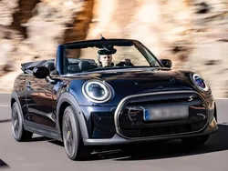 Schwarz Gebraucht 2023 Mini Cooper SE Cabriolet Cabrio | 48.900 €