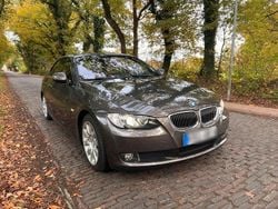 Braun Gebraucht 2010 BMW 325 Cabriolet Shadowline Cabrio | 9.900 € (Fairer Preis)