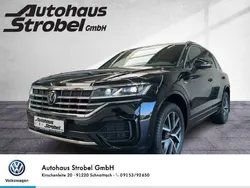 Grenadillschwarz metallic Neu 2024 VW Touareg R-line SUV | 77.350 €