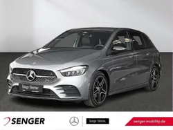 Grau Gebraucht 2024 Mercedes B180 AMG line Van / Kleinbus | 35.390 € (Teuer)