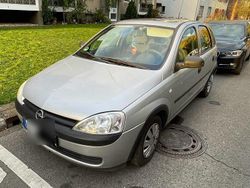 Silber Gebraucht 2000 Opel Corsa Kleinwagen | 1.000 € (Fairer Preis)