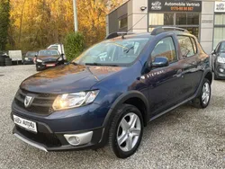 Blau Gebraucht 2016 Dacia Sandero Stepway Ambiance Kleinwagen | 5.900 € (Fairer Preis)