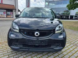Schwarz Gebraucht 2019 Smart ForFour Electric Drive Kleinwagen | 7.900 € (Fairer Preis)