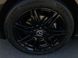 Graphitgrau metallic Gebraucht 2024 Mercedes V220 AMG Van / Kleinbus | 62.810 € (Teuer)