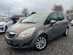 Grau Gebraucht 2013 Opel Meriva Active Van / Kleinbus | 6.990 € (Guter Preis)