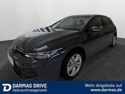 Grau Gebraucht 2024 VW Golf VIII Life Limousine | 23.690 € (Guter Preis)