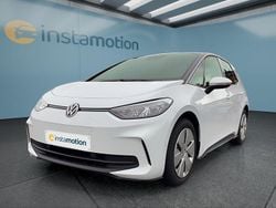 Weiß Gebraucht 2024 VW ID.3 Pro Kleinwagen | 28.049 € (Guter Preis)