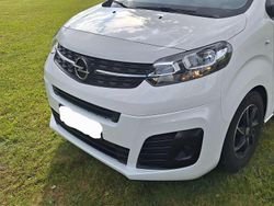 Weiß Gebraucht 2022 Opel Vivaro Van | 22.450 € (Etwas zu teuer)