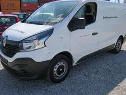 Weiß Gebraucht 2018 Renault Trafic Komfort Van | 13.990 € (Teuer)