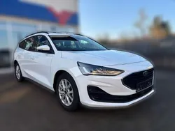 Weiß Gebraucht 2022 Ford Focus | 19.920 € (Guter Preis)