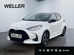 Schwarz Gebraucht 2024 Toyota Yaris Hybrid Kleinwagen | 22.490 € (Fairer Preis)