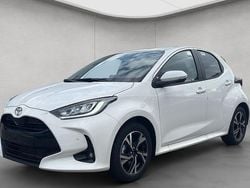 Weiß Neu 2025 Toyota Yaris Hybrid Comfort Limousine | 22.990 € (Superpreis)
