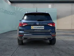 Grau Gebraucht 2024 Seat Arona FR SUV | 26.399 € (Fairer Preis)