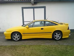 Gelb Gebraucht 1994 Opel Calibra Selection Coupé | 6.500 €