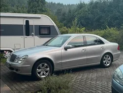 Silber Gebraucht 2004 Mercedes E200 Classic Limousine | 1.550 € (Superpreis)