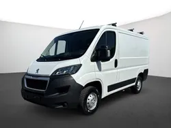 Schneeweiß Gebraucht 2020 Peugeot Boxer S Van | 19.990 € (Fairer Preis)