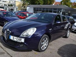 Blau Gebraucht 2011 Alfa Romeo Giulietta Turismo Kleinwagen | 2.900 € (Fairer Preis)