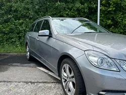 Grau Gebraucht 2012 Mercedes E350 Elegance Limousine | 13.500 € (Fairer Preis)
