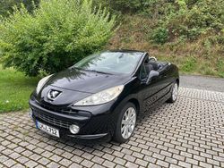 Schwarz Gebraucht 2010 Peugeot 207 CC Filou Cabrio | 4.000 € (Fairer Preis)