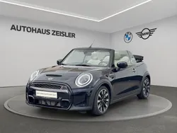 Blau Gebraucht 2022 Mini Cooper S Cabriolet Cabrio | 29.880 € (Fairer Preis)