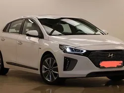 Weiß Gebraucht 2018 Hyundai Ioniq Premium Limousine | 13.499 € (Fairer Preis)