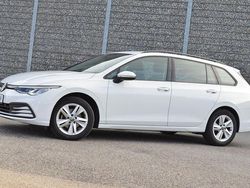 Weiß Gebraucht 2023 VW Golf VIII Life Kombi | 17.980 € (Fairer Preis)