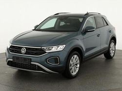 Blau Neu 2025 VW T-Roc SUV | 32.874 € (Guter Preis)