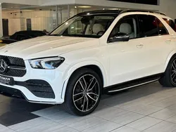Weiß Gebraucht 2022 Mercedes GLE350e AMG SUV | 69.950 € (Teuer)