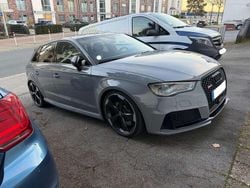 Grau Gebraucht 2016 Audi RS3 Sportback Kleinwagen | 34.900 € (Guter Preis)