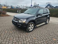Schwarz Gebraucht 2011 Suzuki Grand Vitara SUV | 4.200 € (Guter Preis)