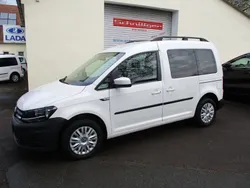 Weiß Gebraucht 2020 VW Caddy Trendline Van / Kleinbus | 14.820 € (Fairer Preis)