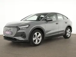 Grau Gebraucht 2023 Audi Q4 Sportback e-tron Comfort SUV | 27.995 € (Fairer Preis)