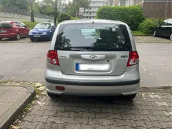 Grau Gebraucht 2003 Hyundai Getz Kleinwagen | 1.299 € (Fairer Preis)