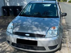 Silber Gebraucht 2005 Ford Fiesta Kleinwagen | 1.200 € (Fairer Preis)