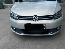 Silber Gebraucht 2012 VW Touran Match Van / Kleinbus | 7.800 € (Superpreis)