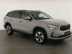 Graphite grau metallic Neu 2025 Skoda Kodiaq Selection SUV | 41.595 € (Fairer Preis)