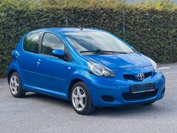Blau Gebraucht 2009 Toyota Aygo Kleinwagen | 3.999 € (Teuer)