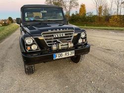 Schwarz Gebraucht 2011 Iveco Massif SUV | 17.000 €