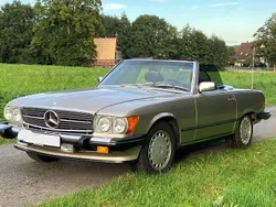 Silber Gebraucht 1986 Mercedes 560 Cabrio | 59.900 €