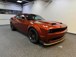 Orange Neu 2025 Dodge Challenger Coupé | 93.600 € (Teuer)
