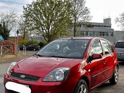 Rot Gebraucht 2008 Ford Fiesta Kleinwagen | 2.150 € (Fairer Preis)