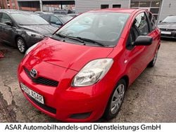 Rot Gebraucht 2010 Toyota Yaris Cool Kleinwagen | 4.980 €