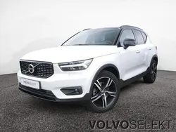 Weiss / crystal weiss (metallic) Gebraucht 2021 Volvo XC40 R-Design SUV | 31.990 € (Fairer Preis)
