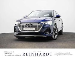Navarrablau metallic Gebraucht 2023 Audi e-tron S-Line SUV | 41.590 € (Guter Preis)