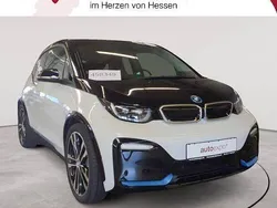 Capparisweiß uni mit akzent bmw i blau Gebraucht 2021 BMW i3 Sport Line Kleinwagen | 19.990 € (Guter Preis)