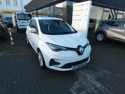 Weiß Gebraucht 2022 Renault Zoe Evolution Kleinwagen | 17.500 € (Fairer Preis)