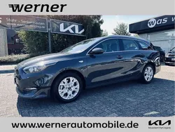 Grau Gebraucht 2024 Kia Ceed Sportswagon Comfort Kombi | 22.470 € (Superpreis)
