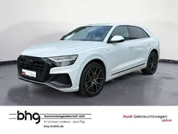 Gletscherweiß metallic Gebraucht 2022 Audi Q8 Sport SUV | 69.960 € (Etwas zu teuer)