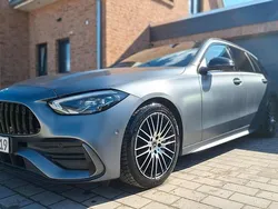 Grau Gebraucht 2021 Mercedes 220 AMG line Kombi | 36.500 €