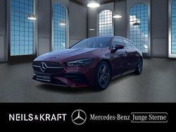 Rot Gebraucht 2024 Mercedes CLA200 Shooting Brake AMG Kombi | 32.450 €